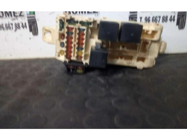 Блок предохранителей MR252886 Mitsubishi Galant