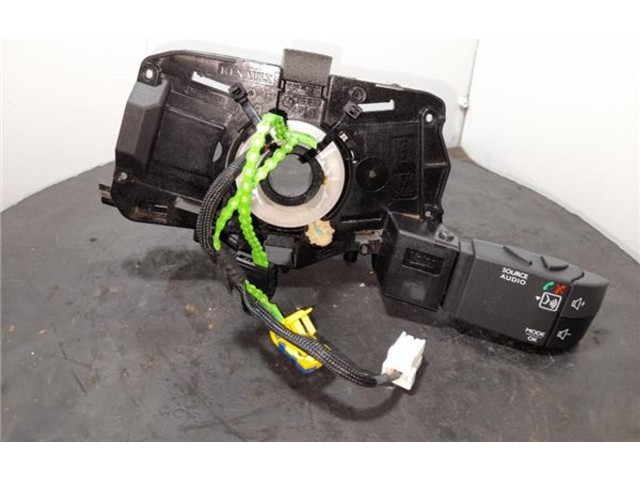 Подрулевой шлейф SRS 255679062R   Dacia Sandero