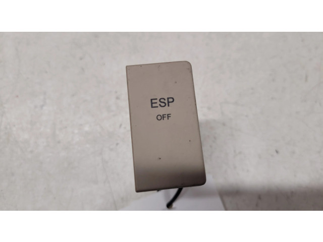 Включатель системы стабильности (ESP)
