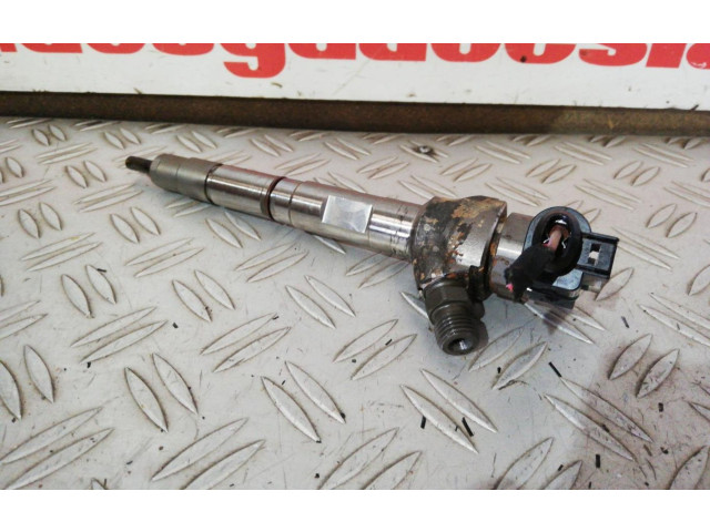 Форсунка SLV04L130277AC Audi A3 S3 A3 Sportback 8P