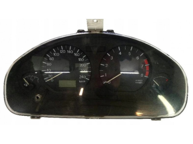 Панель приборов OP-0179-001 Mitsubishi Carisma