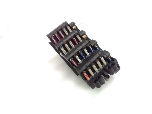 Pojistková skříňka 1245431933 Mercedes-Benz E W124 1995