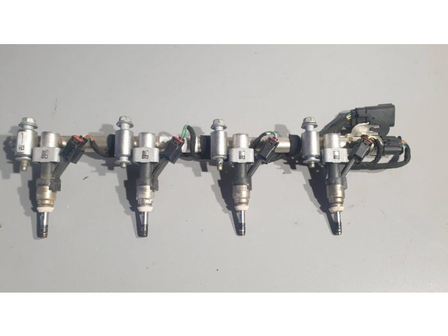 Комплект форсунок 12669890, 12668393    Chevrolet Camaro для бензинового двигателя  6.2