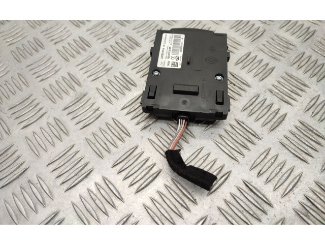 Zpětné zrcátko Renault Zoe 2018 284B15472R, 285909828R