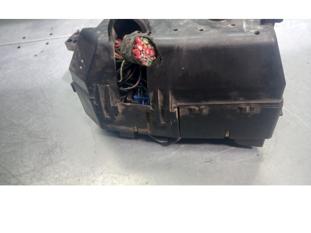 Turbodmychadlo Ящик предохранителей (комплект) Ford Mondeo Mk III