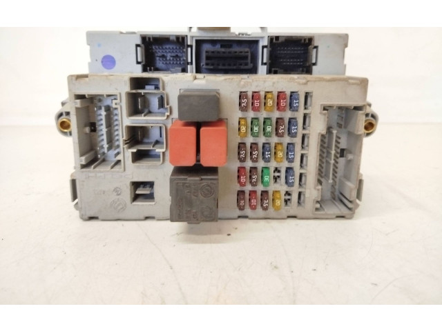 Блок предохранителей 46817785   Fiat Doblo