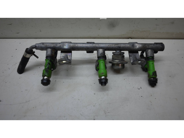 Vstřikovací lišta Subaru Outback (BS)