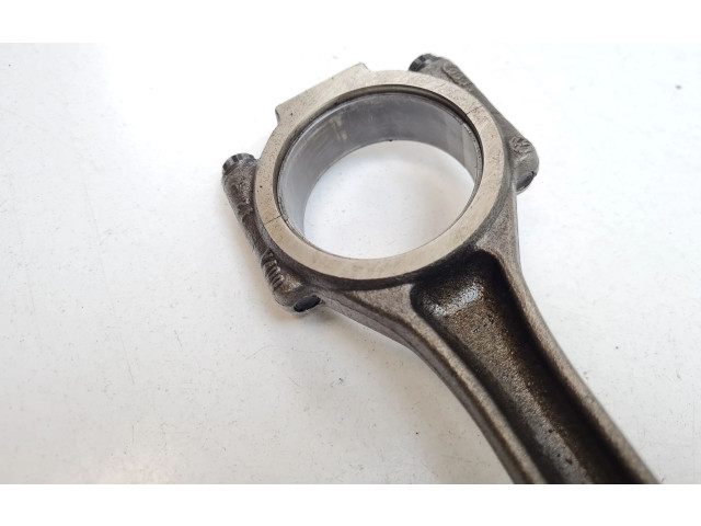  Поршень с шатуном  081187, 038J  Volkswagen PASSAT B6  