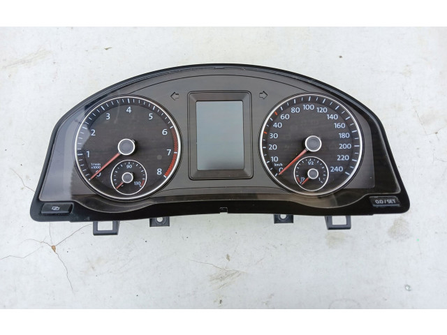 Панель приборов 5M0920871, 2012R   Volkswagen Golf Plus       