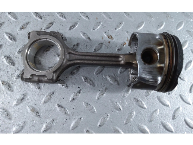 Поршень с шатуном 120103274R, 121003320R Dacia Sandero III