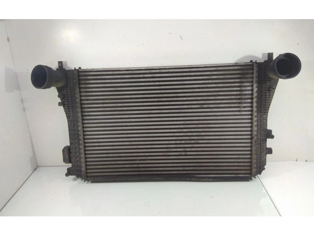 Интеркулер  1K0145803B   Skoda Octavia Mk2 (1Z) 