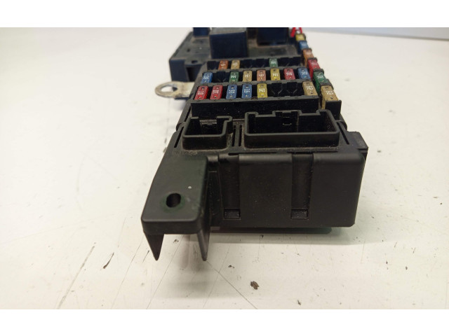 Блок предохранителей 9452993, 518322110 Volvo S60