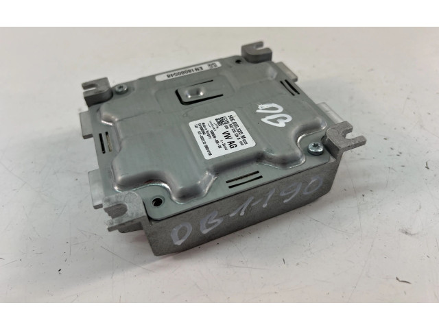 Блок управления 5QE035335M Volkswagen Golf VII