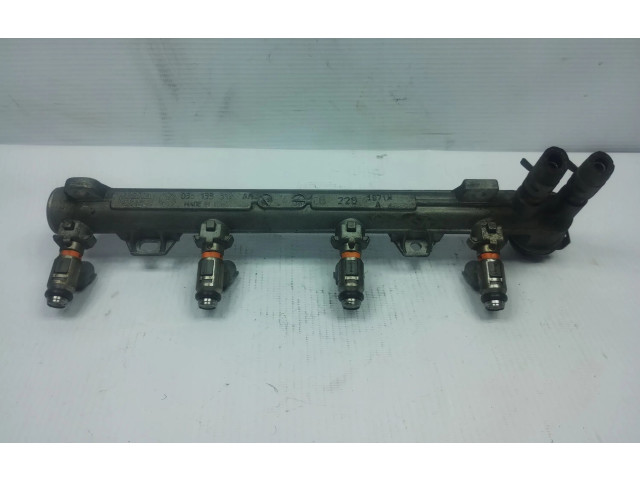 Vstřikovací lišta 036133319AA Volkswagen Bora