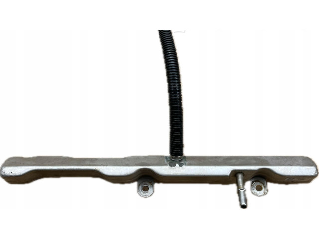 Vstřikovací lišta 53013888AD Dodge Charger