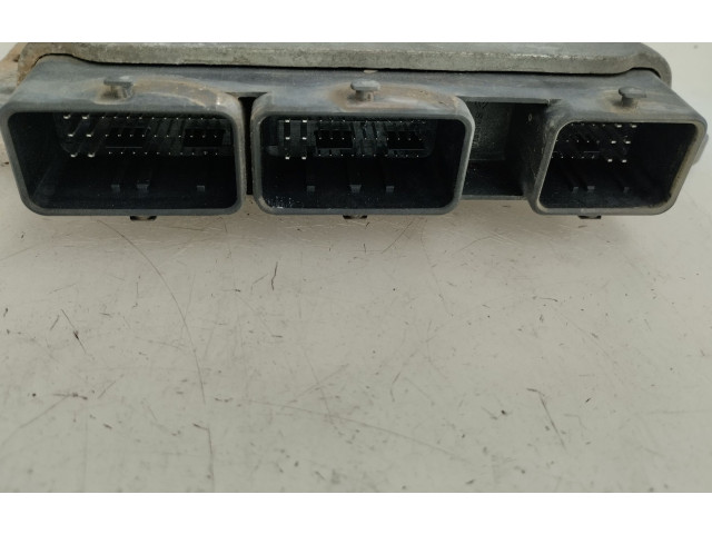 Řídící jednotka 8200376474 Renault Modus 2005