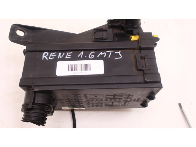 Блок предохранителей 5451142314 Jeep Renegade