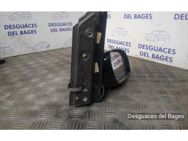 Зеркало электрическое Volkswagen Touran I 2003 - 2010 года