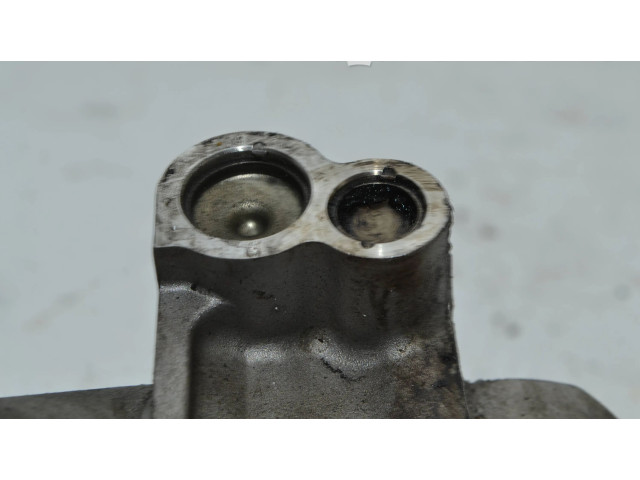 Масляный насос  ASB 059115105  Audi A6 S6 C6 4F 