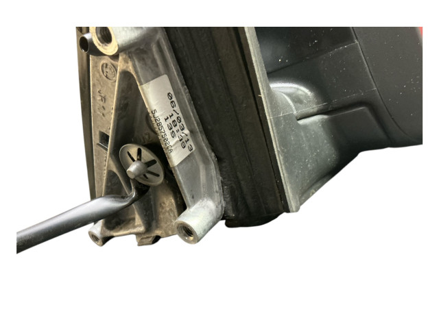 Зеркало электрическое Skoda Fabia Mk2 (5J) 2007 - 2014 года