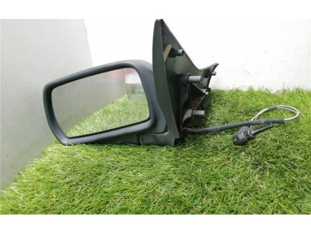 Зеркало (механическое)       Citroen Xantia   -  года   