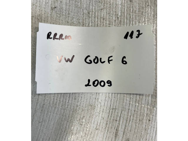 Замок багажника 5K4839015M    Volkswagen Golf VI 2008 - 2013 года