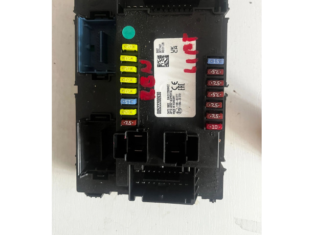 Блок предохранителей 00522200930, 5172500HCZ Jeep Renegade