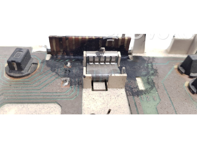 Панель приборов 7700815942, 7700815942H Renault 19