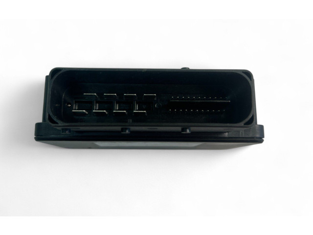 Другие блоки управления / модули 31334872 Volvo V70