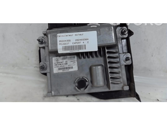 Блок управления двигателя Peugeot Expert