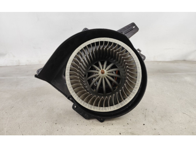 Вентилятор печки 6Q1819015J Audi A1