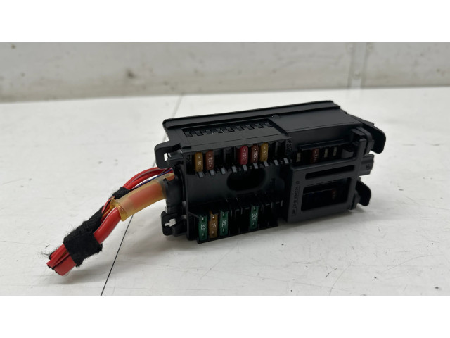 Pojistková skříňka A2239060402 Mercedes-Benz C W206 2023