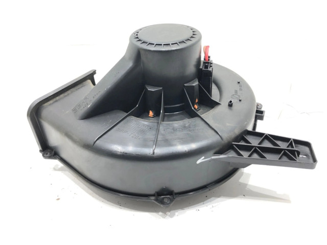 Вентилятор печки 6Q1819015C Seat Ibiza III (6L)