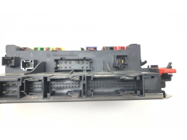 Блок предохранителей  05045139, A2305454032   Mercedes-Benz SL R230    