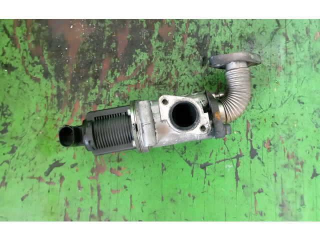 Vstřikovač Opel Vectra C Z19DT