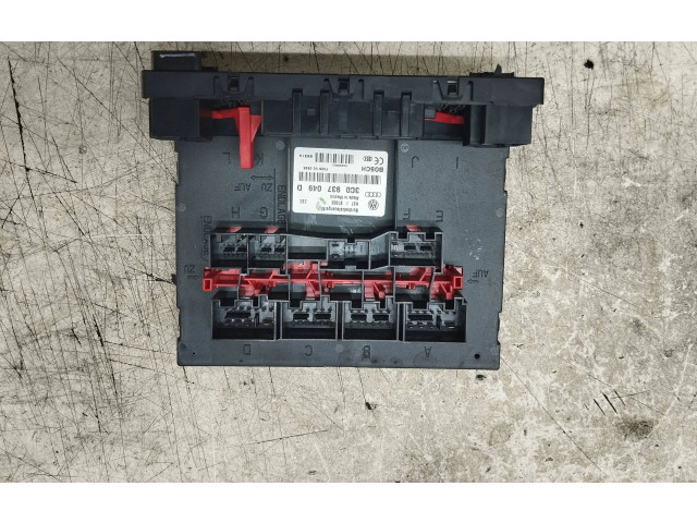 Блок предохранителей 3C0937049D, F005V00525   Volkswagen Jetta V    