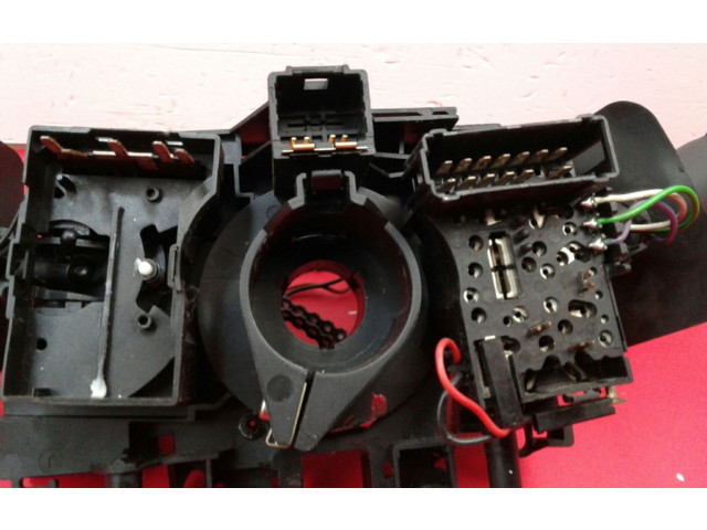 Подрулевой шлейф SRS 8200058674 Renault Clio II