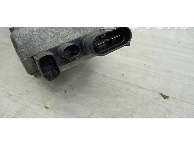 Vstřikovač A2464602101   Mercedes-Benz CLA C117 X117 W117     