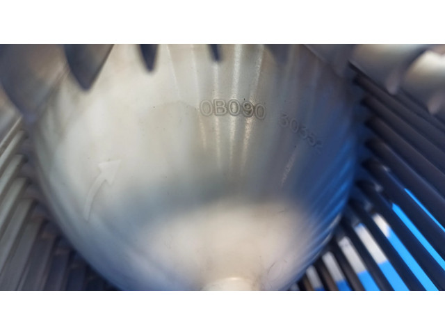 Вентилятор печки    0B09030352   Honda HR-V