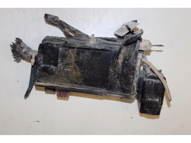 Pojistková skříňka Toyota Hilux (N140, N150, N160, N170) 2001