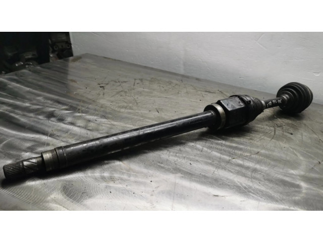 Передняя полуось