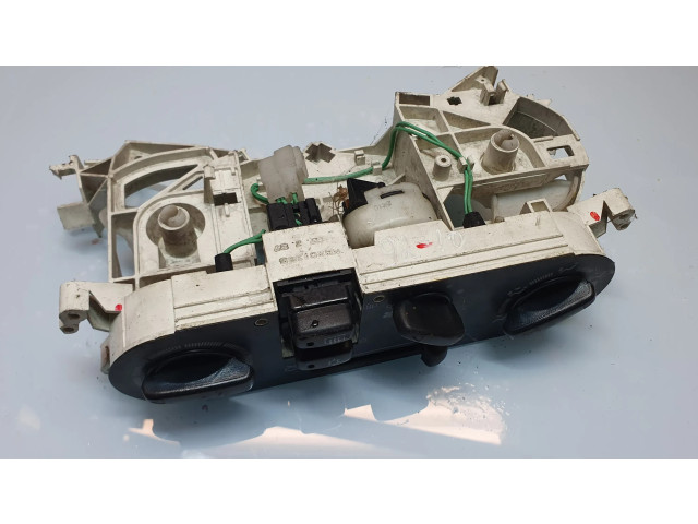 Блок управления климат-контролем MR201365 Mitsubishi Colt