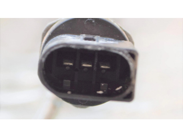 Топливная рампа 7848363 BMW 4 F32 F33 3.0 для двигателя S55 B30 A