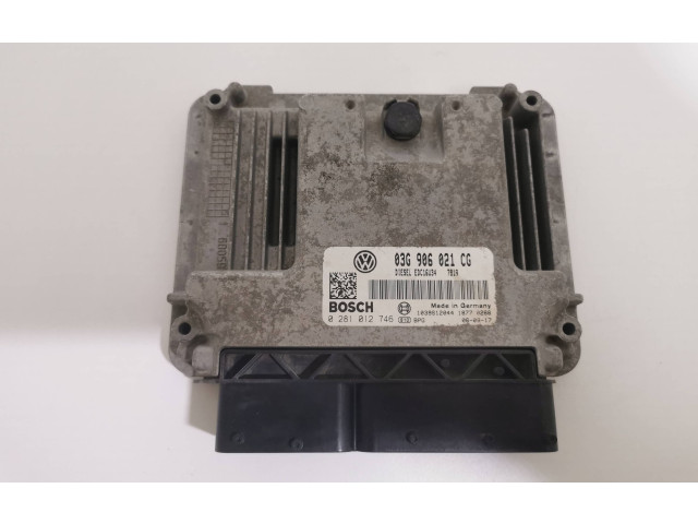 Řídící jednotka 03G906021CG, 1039S12044   Volkswagen Caddy 2005