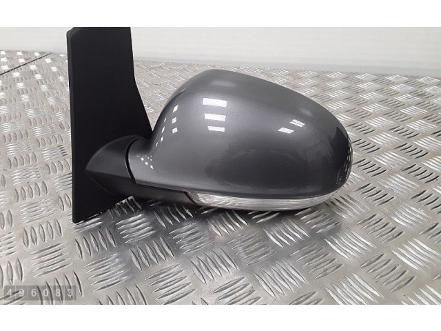 Зеркало электрическое Volkswagen Golf Plus 2005 - 2013 года