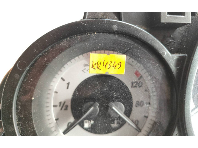 Přístrojová deska Mercedes-Benz C W204 2011 A2049004408, 2049021203