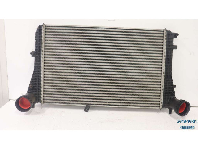 Интеркулер 1K0145803CD Volkswagen Jetta V