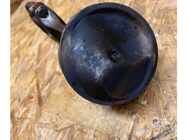 Píst 11005 Mercedes-Benz S W126