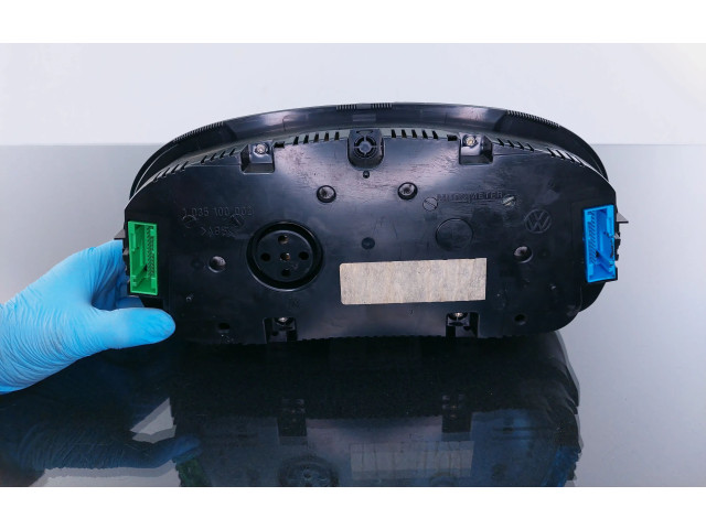 Панель приборов 1J0920805E   Volkswagen Bora       