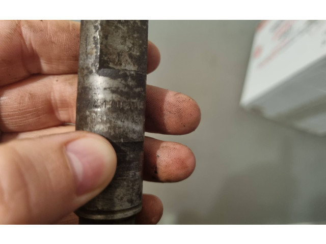 Vstřikovač 074130201C   Volkswagen Transporter - Caravelle T4     